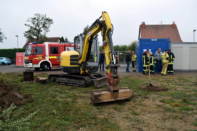 Kössern Baufeld Feuerwehr © Stadt Grimma