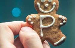 Christmas Cookie-RUPPakds28k-unsplash_klein.jpg